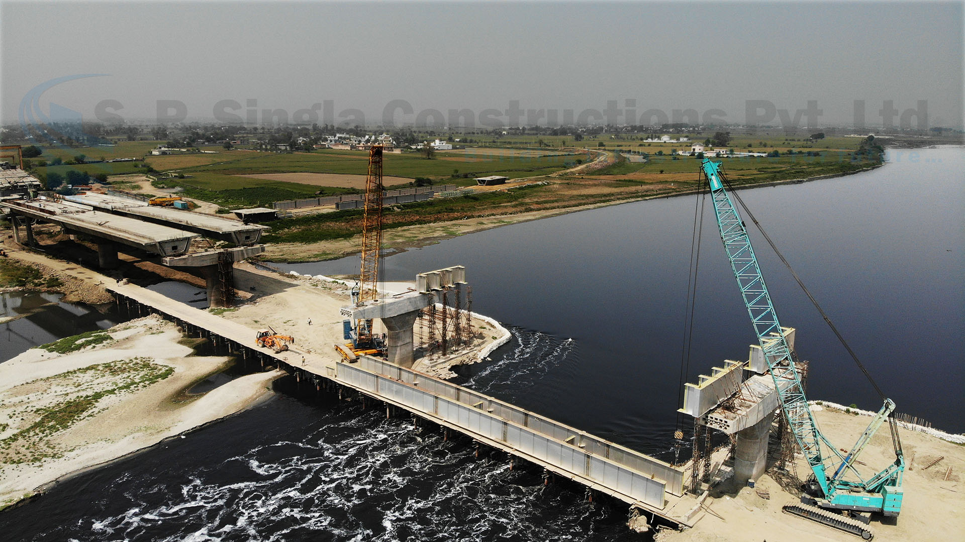 Design & Construction of 4-Lane Major Bridge across river Yamuna in Faridabad