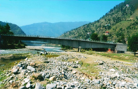 A Balance Cantilever Bridge at Rohru in Himanchal Pradesh.
