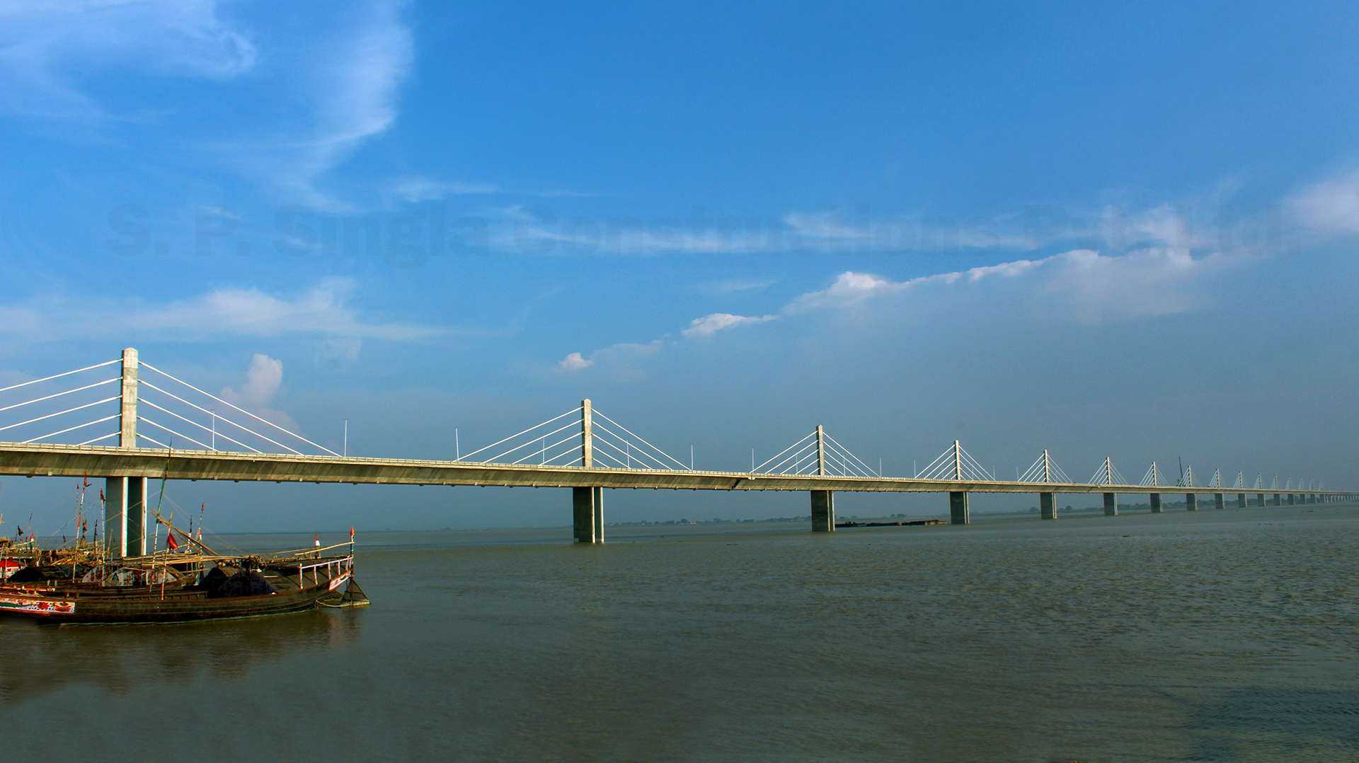 4.35 Km long 4 Lane H.L Bridge with approach road across river Ganga including 1920m long extradosed bridge connecting Ara-Chhapra in Bhojpur, Bihar